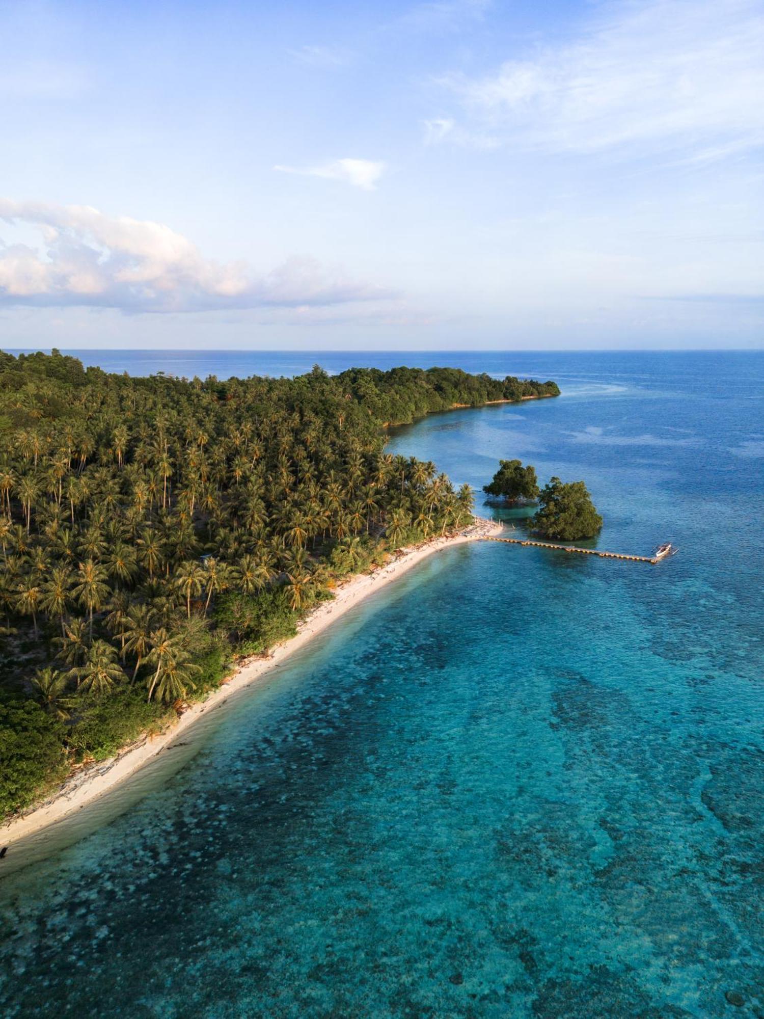 Reconnect - Private Island Resort & Dive Center Togean - Buka Buka Island Ampana Buitenkant foto